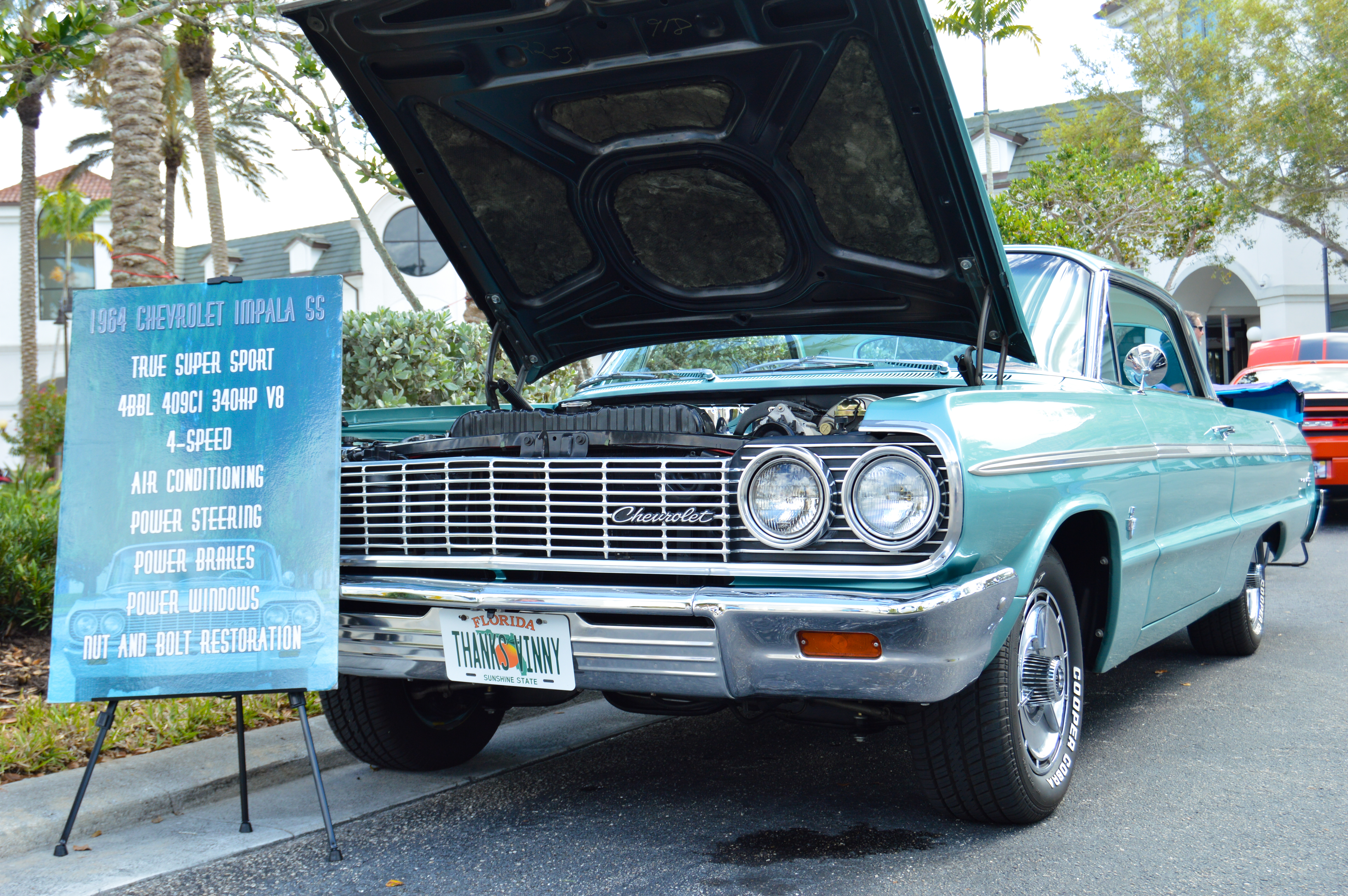 1964-Chevrolet-Impala-SS-2