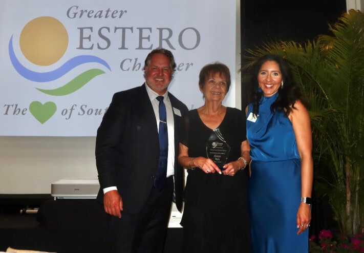 Sharon-Van-Rite-of-Platinum-Media-wins-the-Small-Business-Excellence-Award