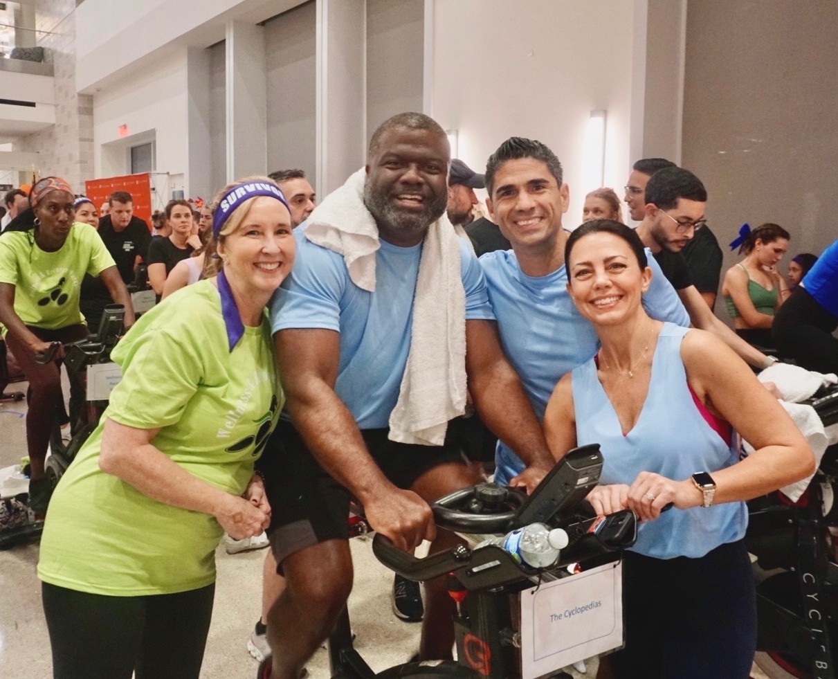 Lee-Health-employees-enjoying-the-event
