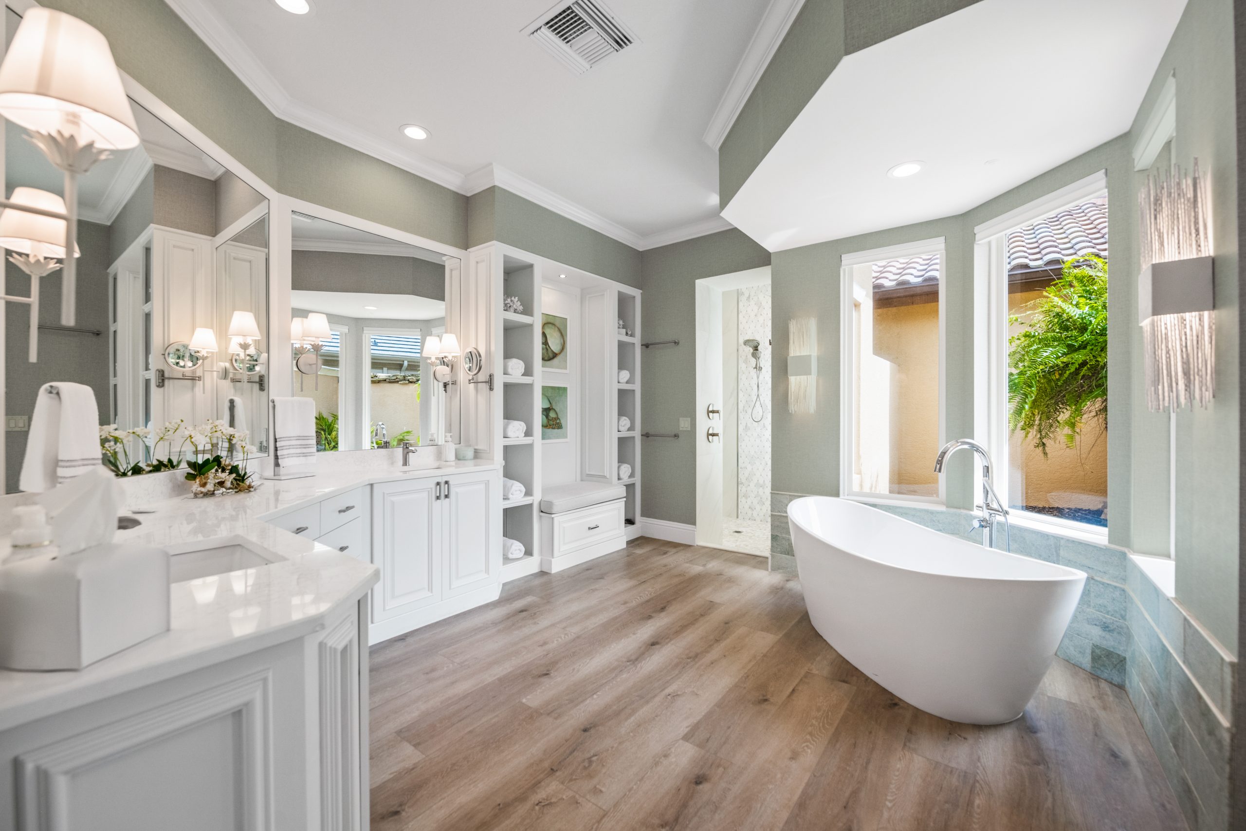 Bathroom design by Design Envy